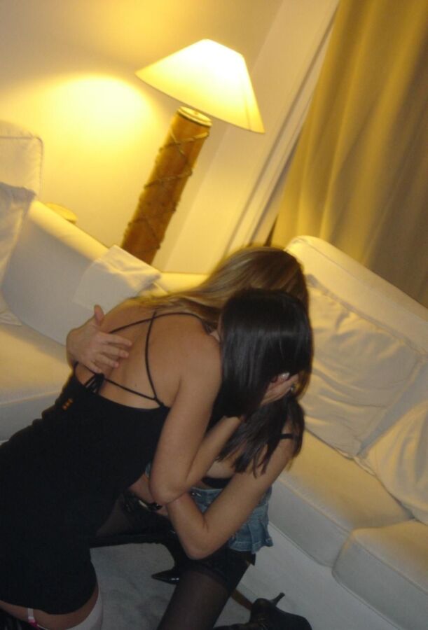 Free porn pics of Good friends 6 of 70 pics