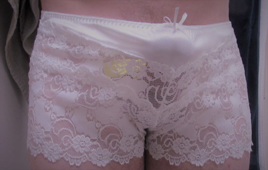 Free porn pics of Panty Sissy Hubby CAUGHT by Mature BBW StepMum 24 of 38 pics