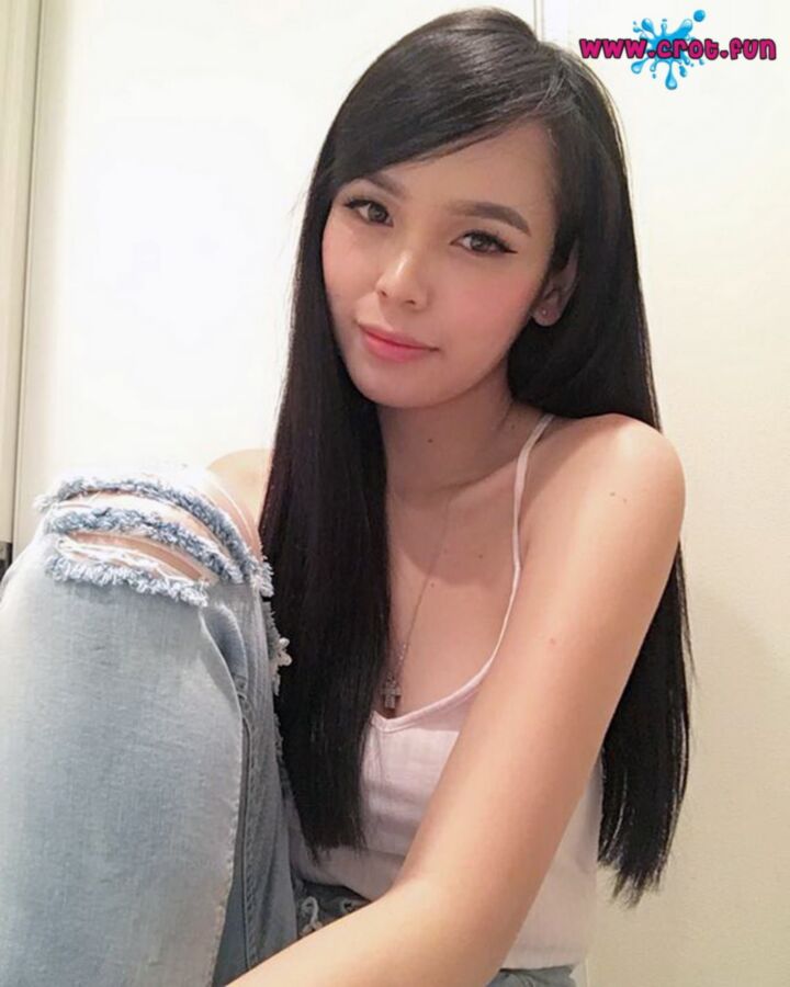 Free porn pics of Asian Sweetheart 17 of 34 pics