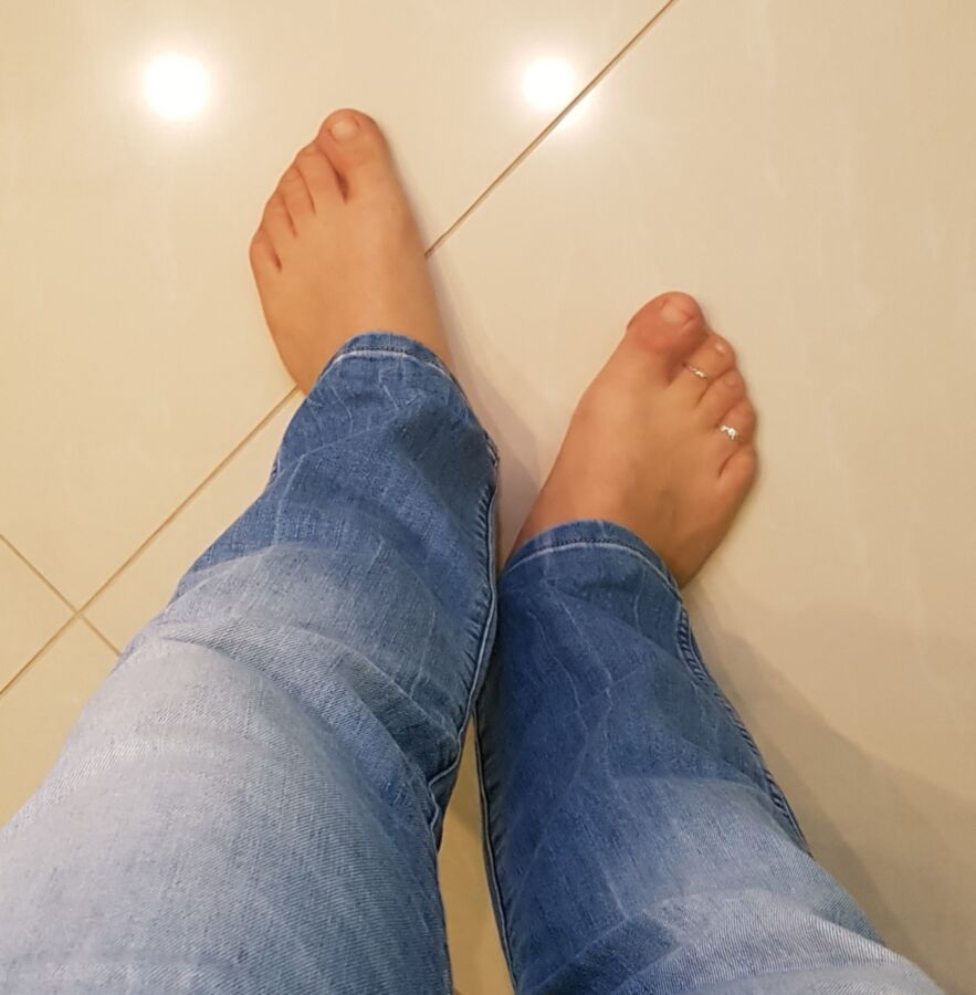 Free porn pics of foryousun jeans +thin nude tights 17 of 19 pics