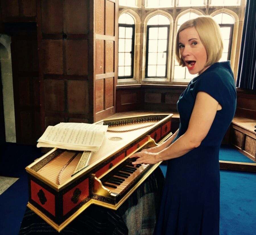 Free porn pics of Lucy Worsley - British TV Totty 21 of 40 pics