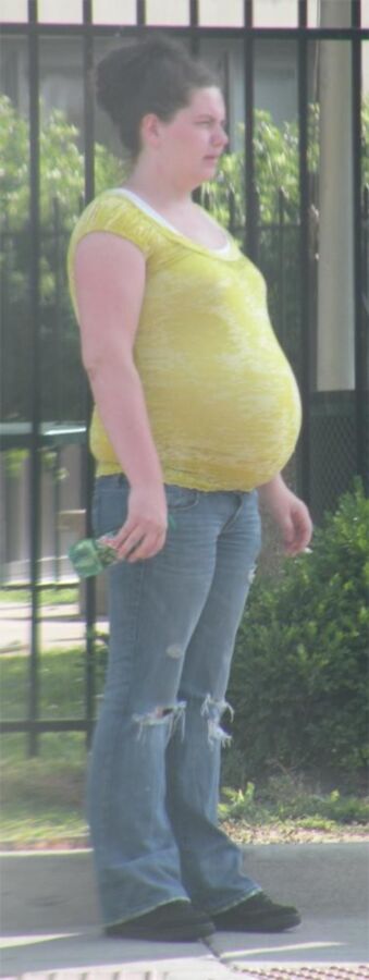 Free porn pics of Pregnant and bbw with huge belly, slut in tight shirt, preggo! 7 of 18 pics