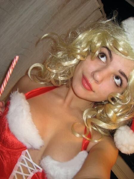 Free porn pics of Merry Christmas! Wish she was under my tree! 14 of 37 pics