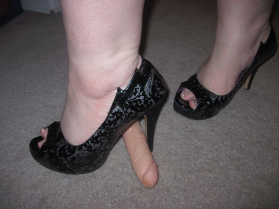 Free porn pics of BBW Heels 3 of 8 pics