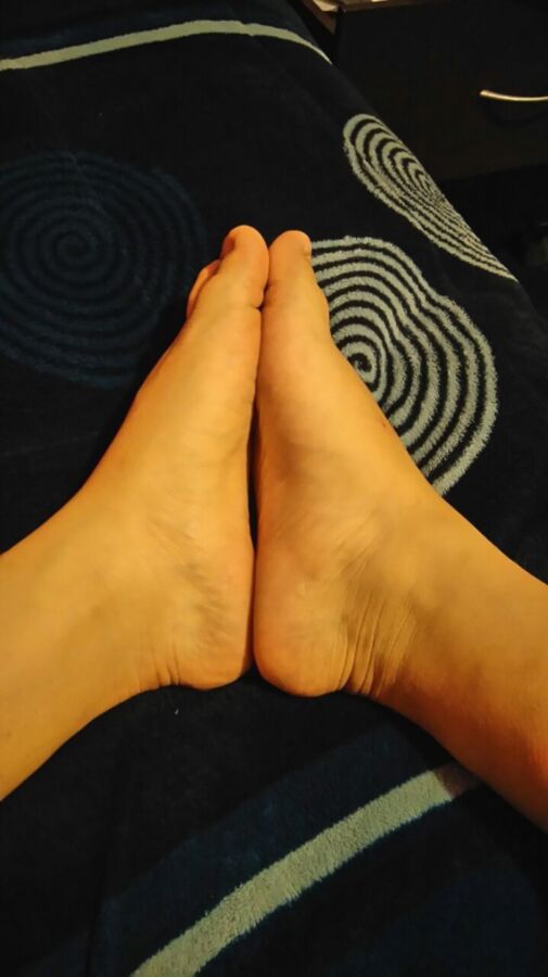 Free porn pics of Beauty girl feet soles 8 of 15 pics