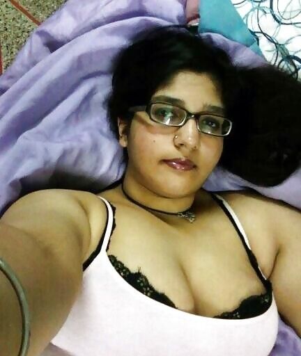 Free porn pics of How would you fuck these? Paki/Muslim bitches 7 of 8 pics