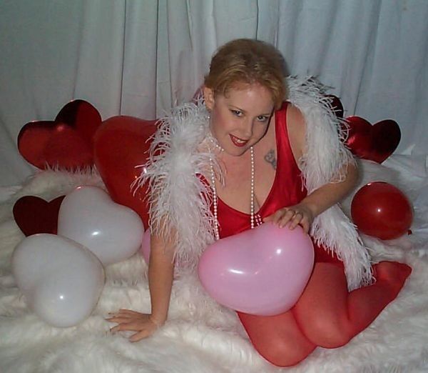 Free porn pics of Vintage Balloon Fetish Non-Pop 22 of 277 pics