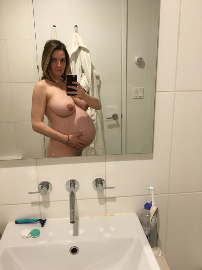 Free porn pics of Fresh Amateur Pregnant 11 of 22 pics