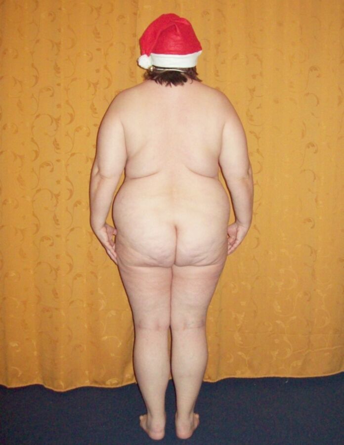 Free porn pics of Nackte weihnachten 12 of 33 pics