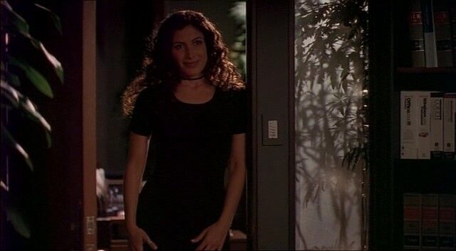 Free porn pics of Lisa Edelstein as transsexual beauty Cindy McCauliff 21 of 24 pics