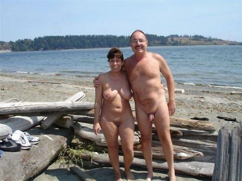 Free porn pics of nudist couples 12 of 26 pics