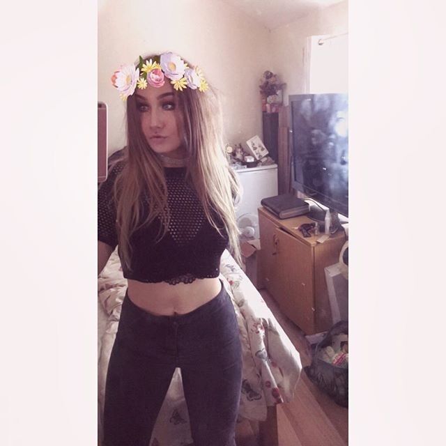 Free porn pics of Kim - Curvy Instagram slut wants men to drool over her fat ass 16 of 62 pics