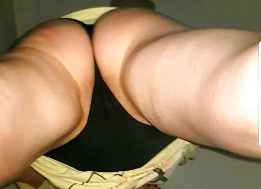 Freundin Arschloch Upskirt Fisten