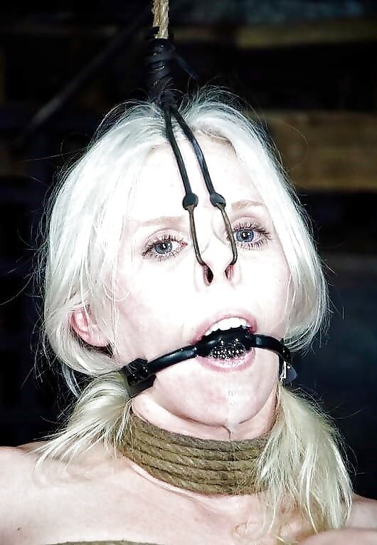 Realplayer corset video bondage Longest female pubic hair fetish