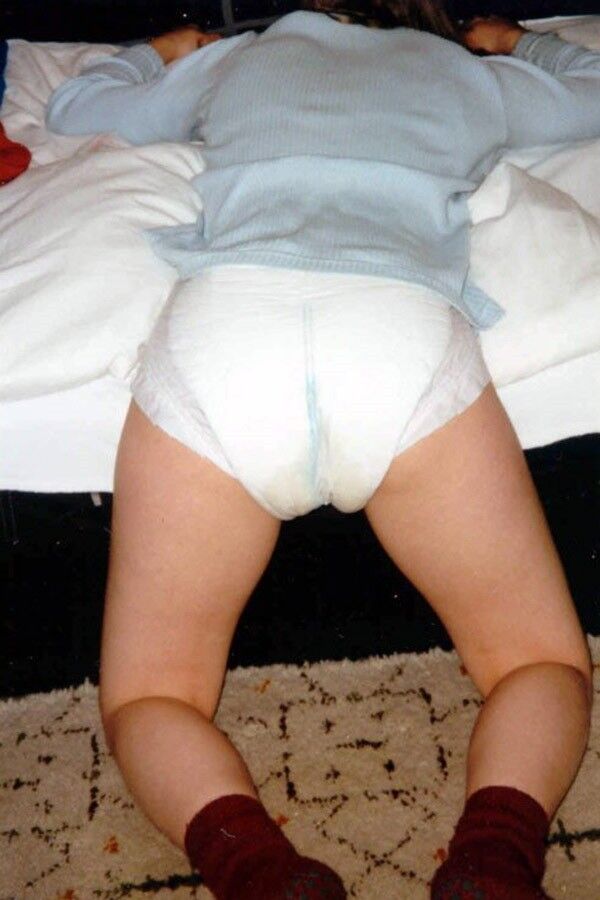 Women In Diapers Porn