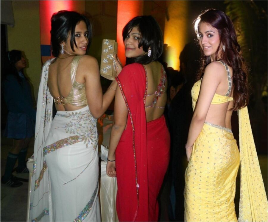 Free porn pics of which sexy indian ass would you fuck for the night? 7 of 8 pics