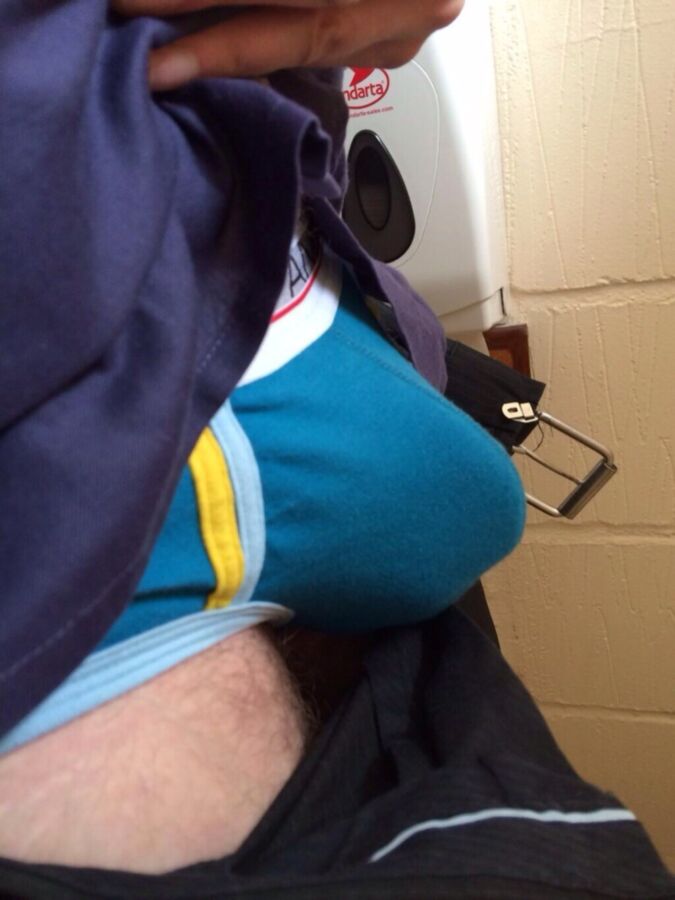 Free porn pics of my bulge 6 of 6 pics