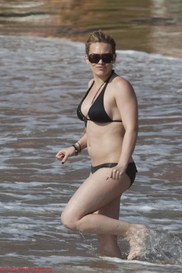 Free porn pics of Hillary Duff bikini pics 2 of 24 pics