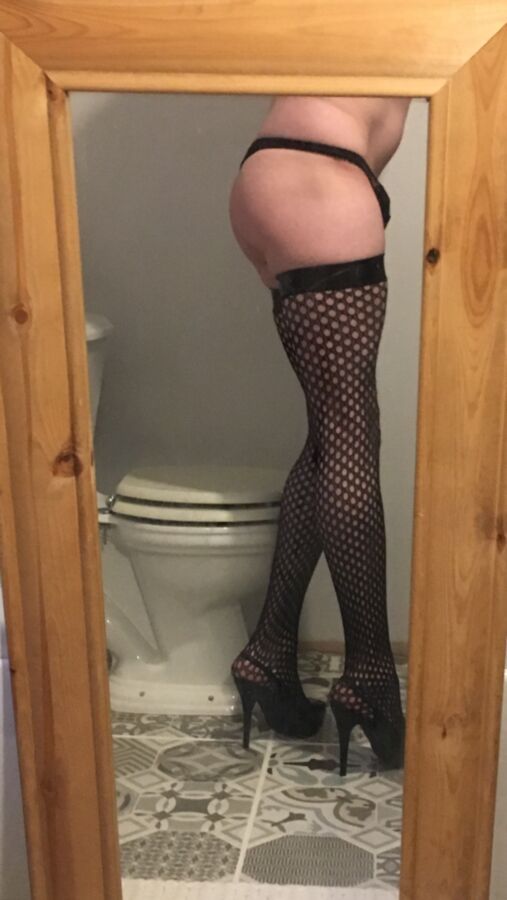 Free porn pics of Loving my jewelled butt plug, dildo, lingerie and sissy heels! I 6 of 45 pics