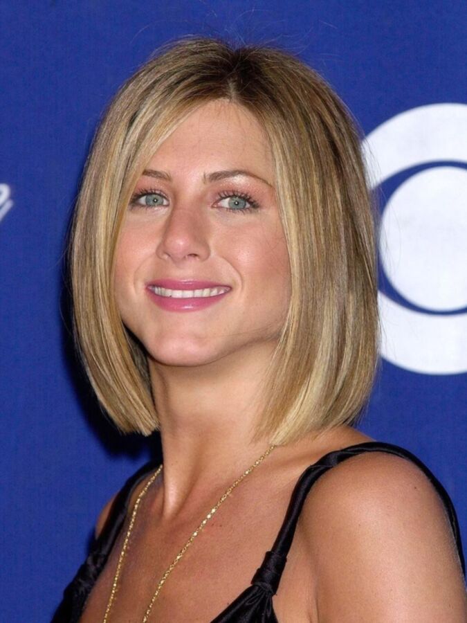 Free porn pics of Jennifer Aniston HQ face pics 15 of 50 pics