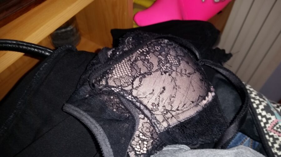 Free porn pics of Sister in law dirty thong and pad 8 of 13 pics