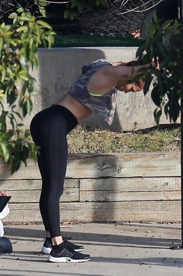 Free porn pics of Jennifer Lopez hot ass pics 7 of 16 pics