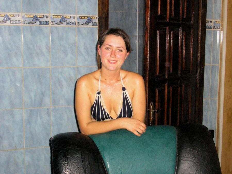 Free porn pics of girls in the bath house 21 of 51 pics