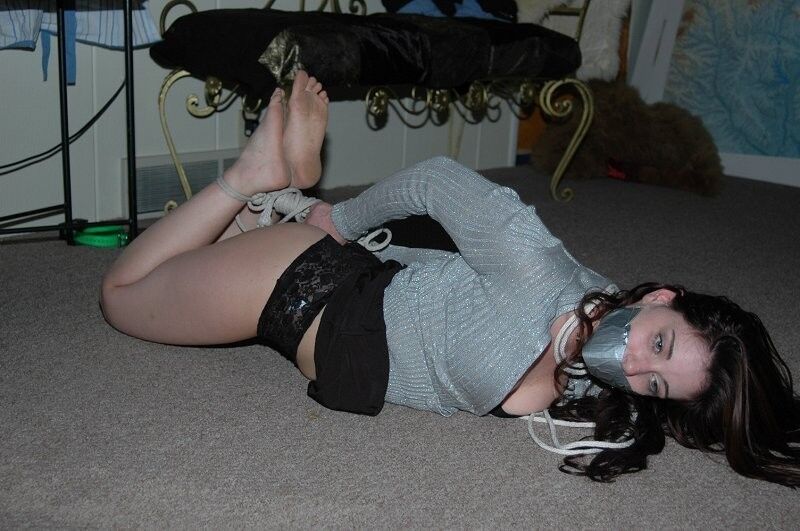 Free porn pics of Dakota_hogtied 13 of 185 pics