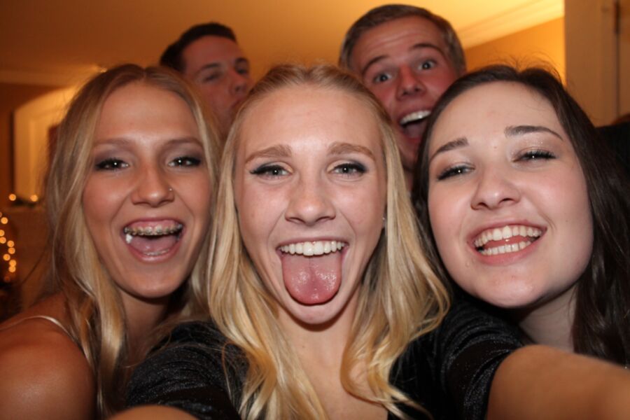Natural raw tongue group