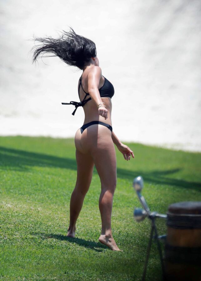 Free porn pics of Kourtney Kardashian in a sexy black thong-bikini 2 of 11 pics