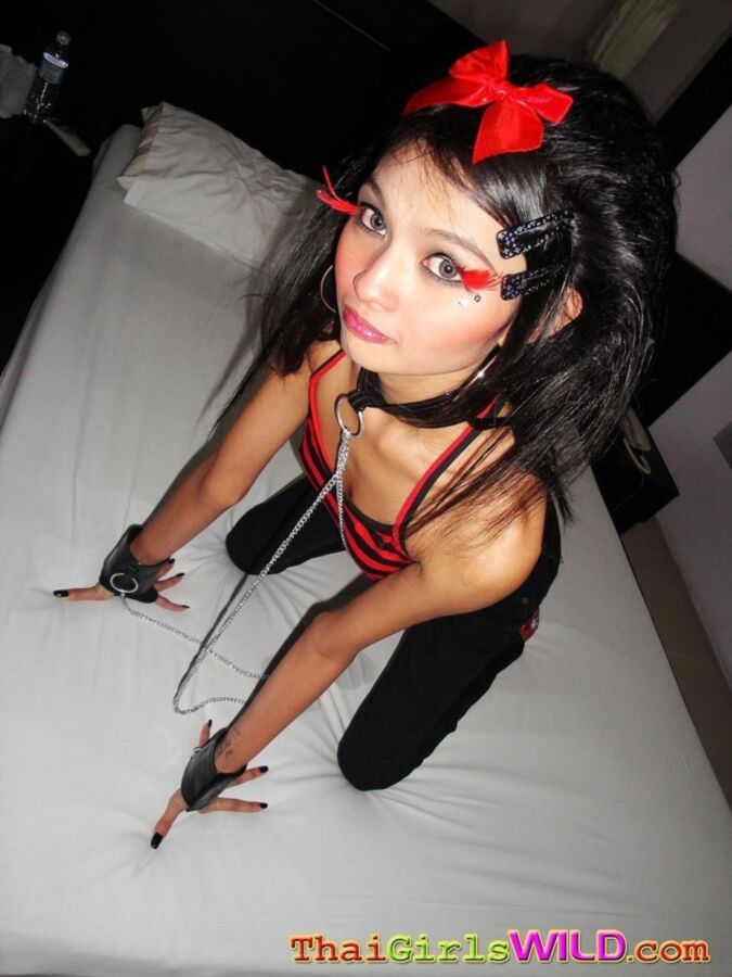 Free porn pics of Eaw Thai Emo 4 of 73 pics