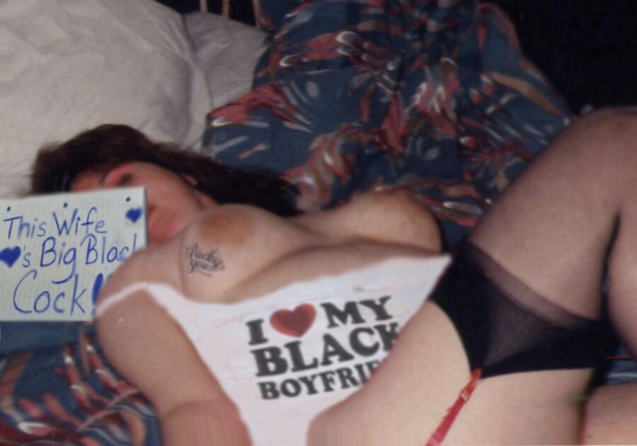 Free porn pics of White for black 2 of 2 pics