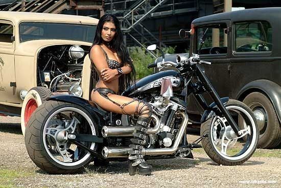 Free porn pics of Biker Babs,  23 of 100 pics