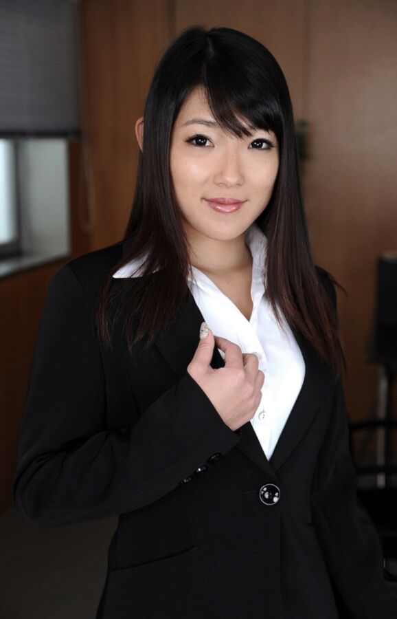 Free porn pics of Office Girl Akane Okamoto 2 of 14 pics