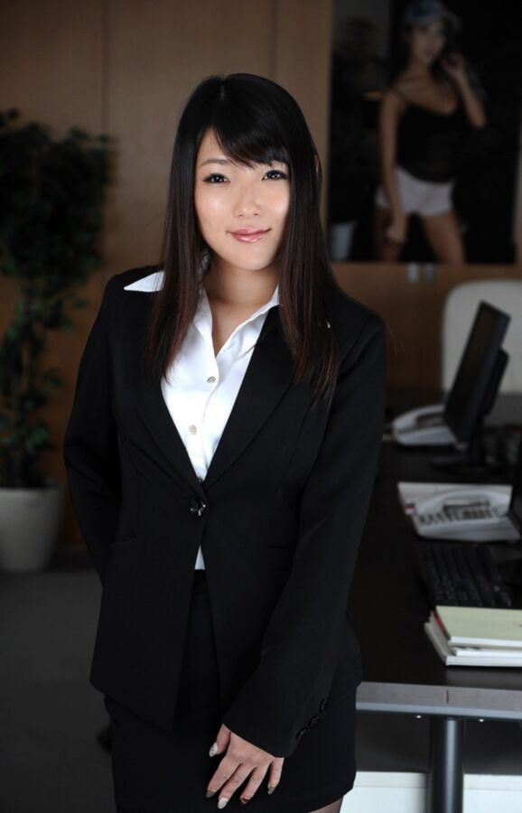 Free porn pics of Office Girl Akane Okamoto 4 of 14 pics