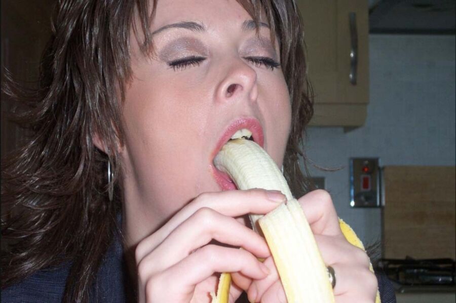 Free porn pics of banana for hungry holes  12 of 12 pics