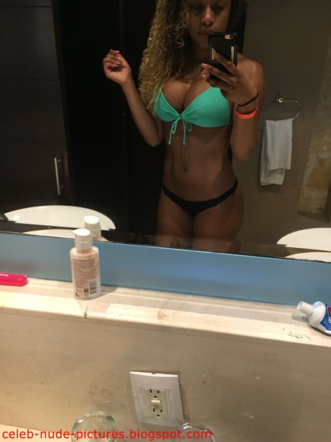 Free porn pics of Joseann Offerman aka JoJo (WWE Diva) leaked nude pics 7 of 23 pics