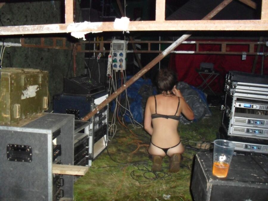 Free porn pics of Drunk girl at festival 1 of 8 pics