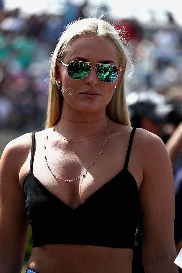 Free porn pics of Lindsey Vonn - Sport Goddess 5 of 100 pics