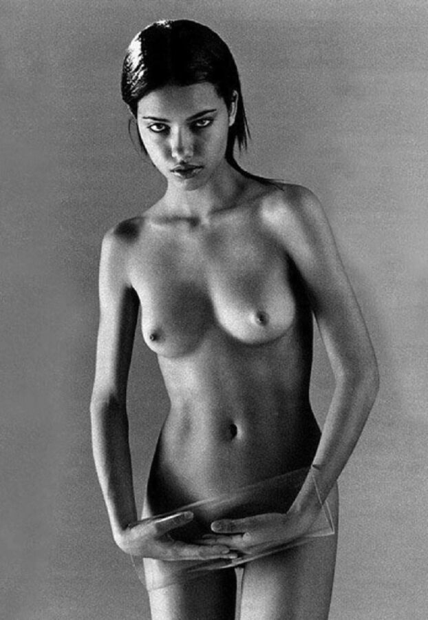 Free porn pics of Adriana Lima 22 of 29 pics