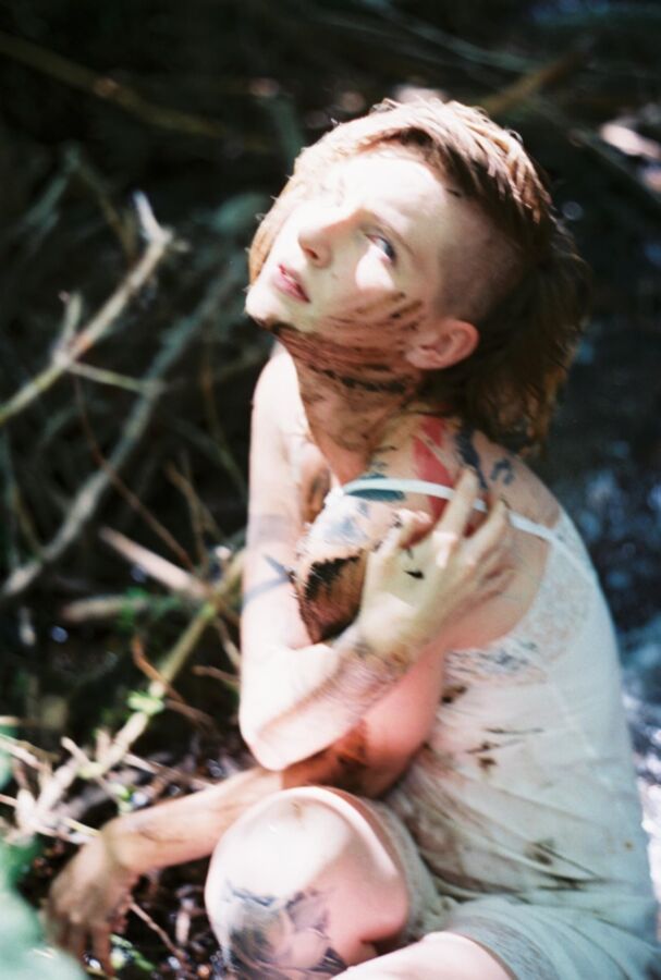 Free porn pics of Muddy Girl in Stream 11 of 48 pics