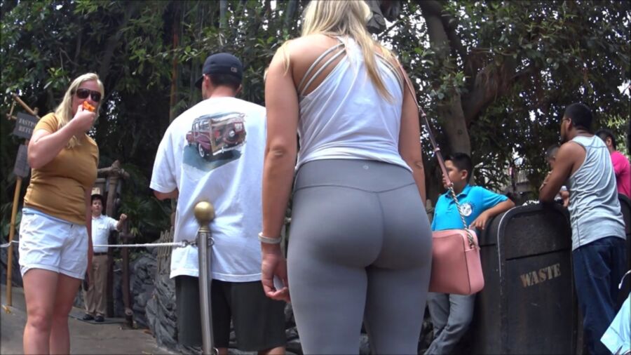 Free porn pics of Bubble arse blonde sniff those leggings 2 of 17 pics