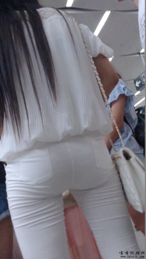 Free porn pics of Asian ass in white jeans 8 of 40 pics