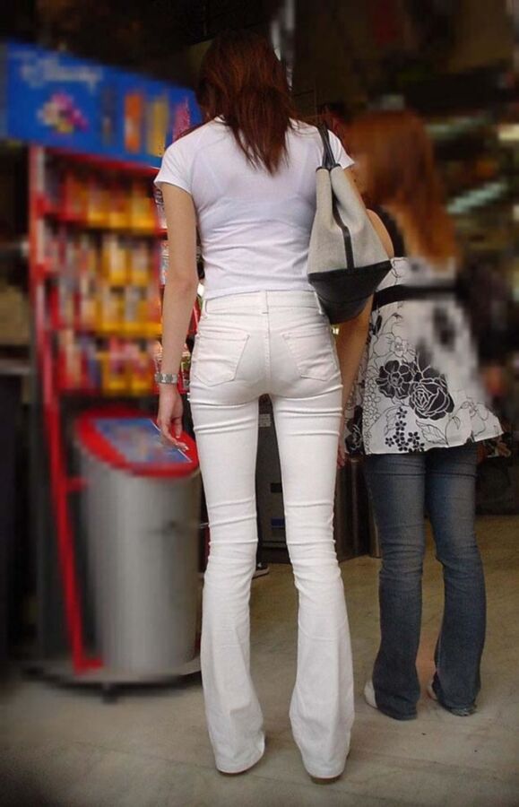 Free porn pics of Asian ass in white jeans 1 of 40 pics