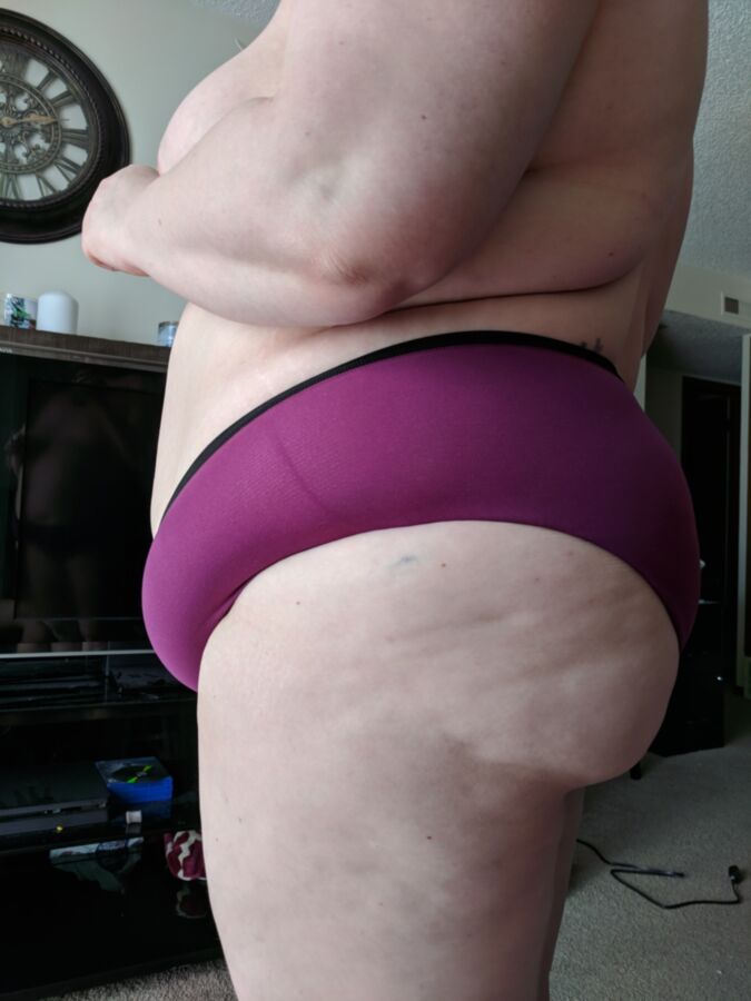 Free porn pics of  Fat-Ass 11 of 12 pics