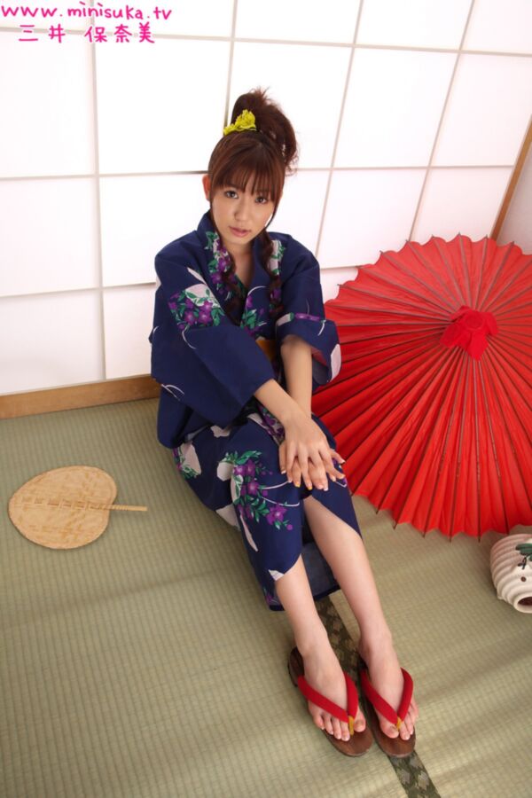 Free porn pics of Kimono - Yukata with barefoot Geta sandals (nn) 21 of 30 pics