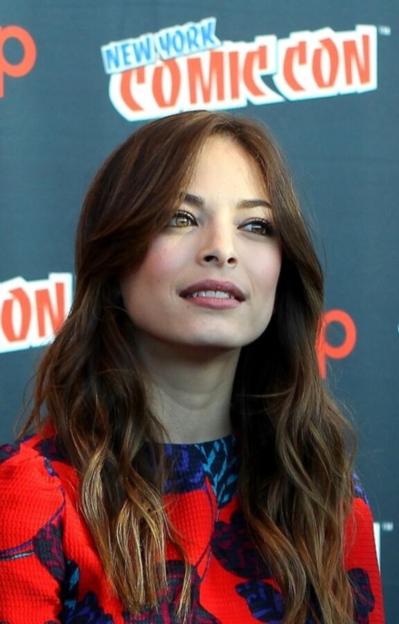 Free porn pics of Kristin Kreuk, from Smallville to Beauty 16 of 57 pics