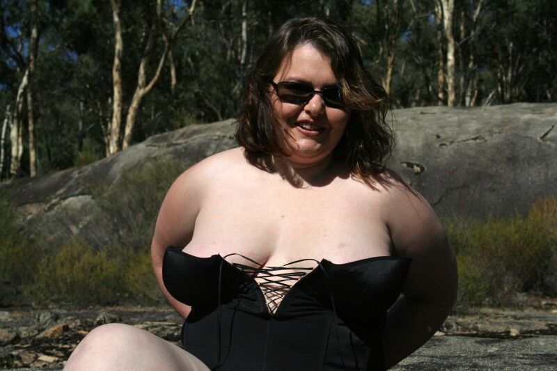 Free porn pics of Goddess BBW Outdoor 14 of 50 pics