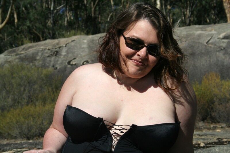 Free porn pics of Goddess BBW Outdoor 8 of 50 pics