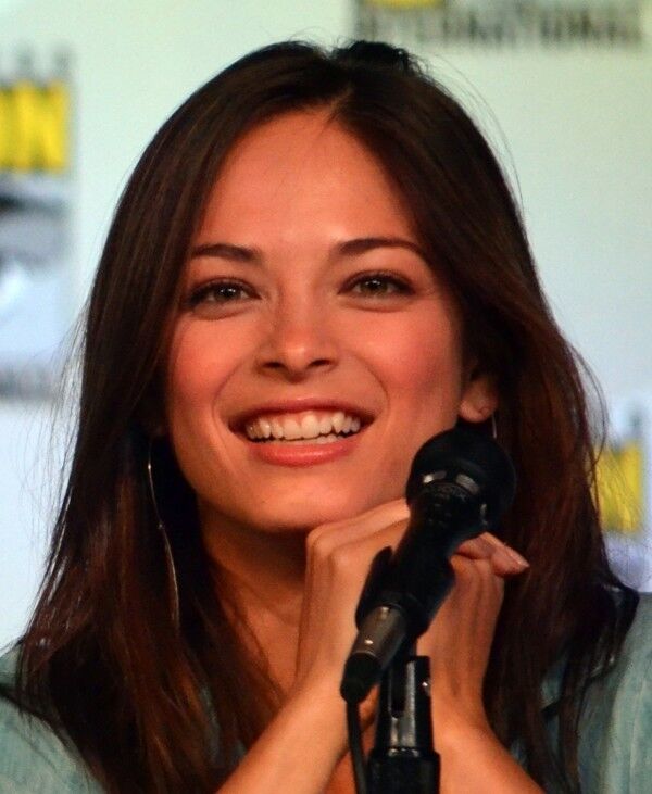 Free porn pics of Kristin Kreuk, from Smallville to Beauty 10 of 57 pics